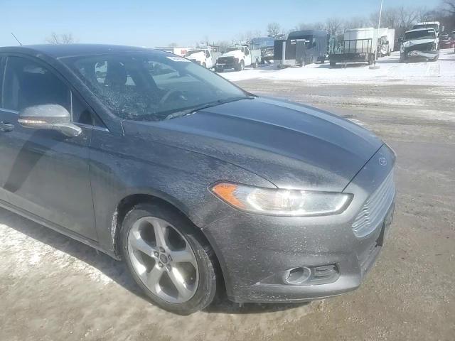 2016 Ford Fusion - Image 10
