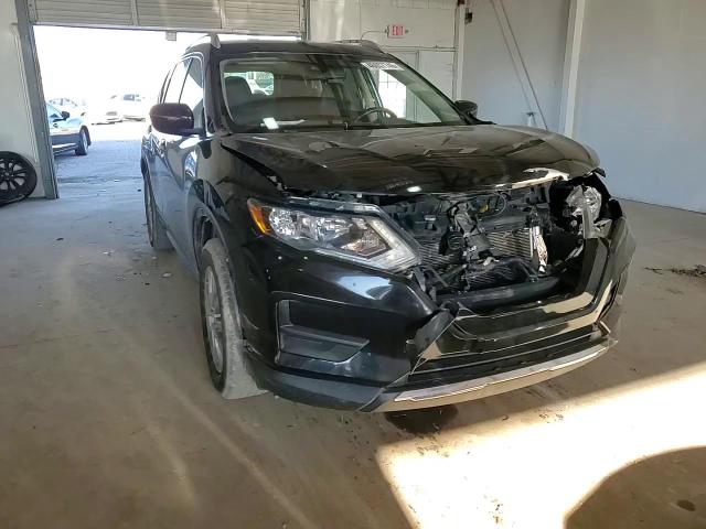 2019 Nissan Rogue - Image 12