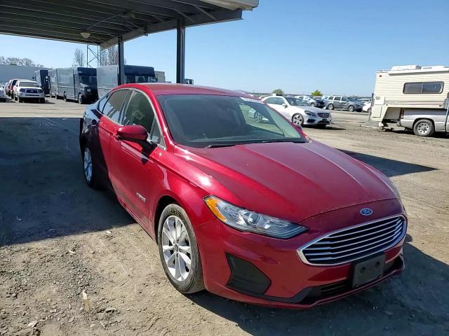 2019 Ford Fusion - Image 10
