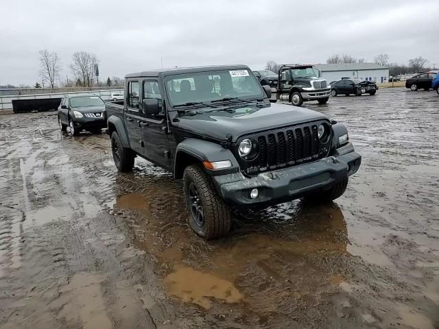 2021 Jeep Gladiator - Image 12