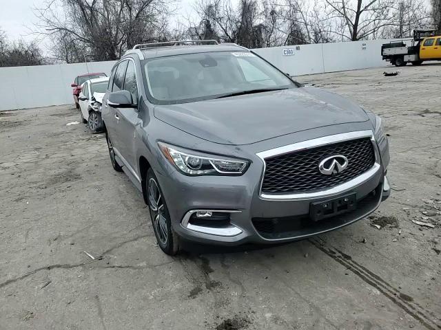 2020 Infiniti QX60 - Image 12