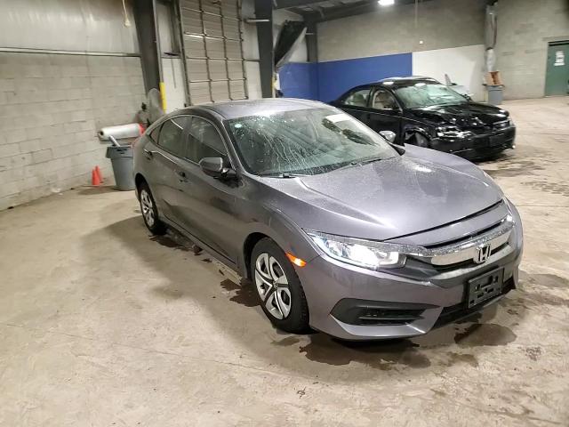 2018 Honda Civic - Image 13