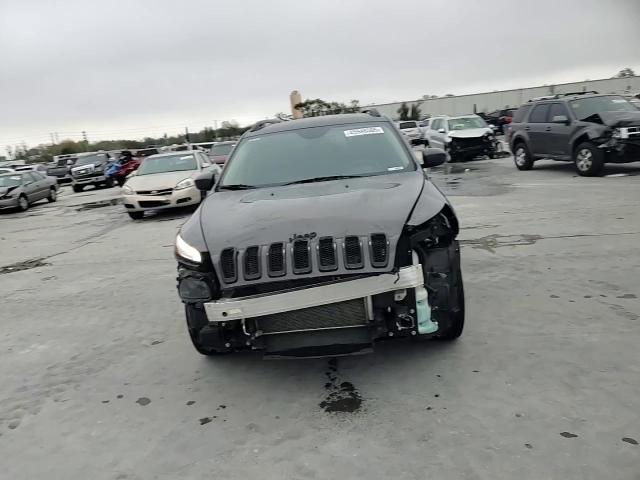 2018 Jeep Grand Cherokee - Image 15