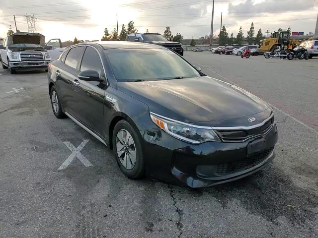 2017 Kia Optima - Image 10