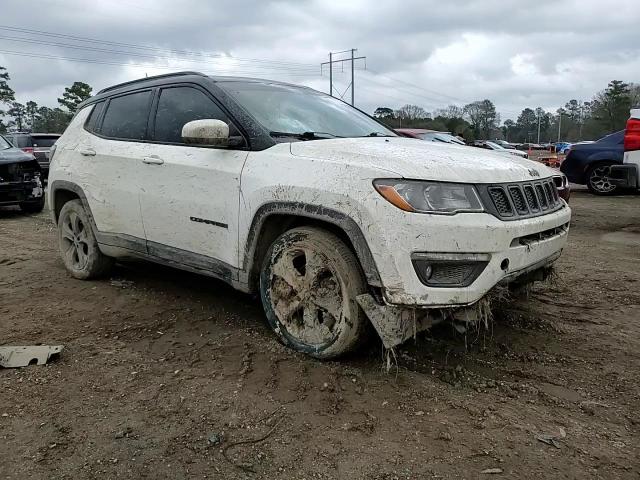 2019 Jeep Compass - Image 10