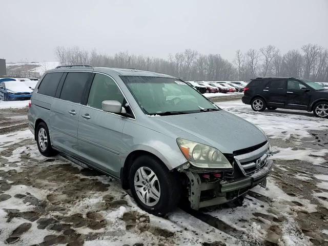 2005 Honda Odyssey - Image 12
