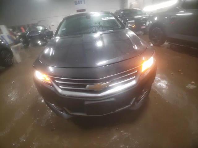 2014 Chevrolet Impala - Image 13