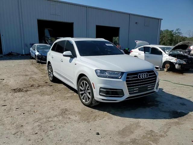 2019 Audi Q7 - Image 15