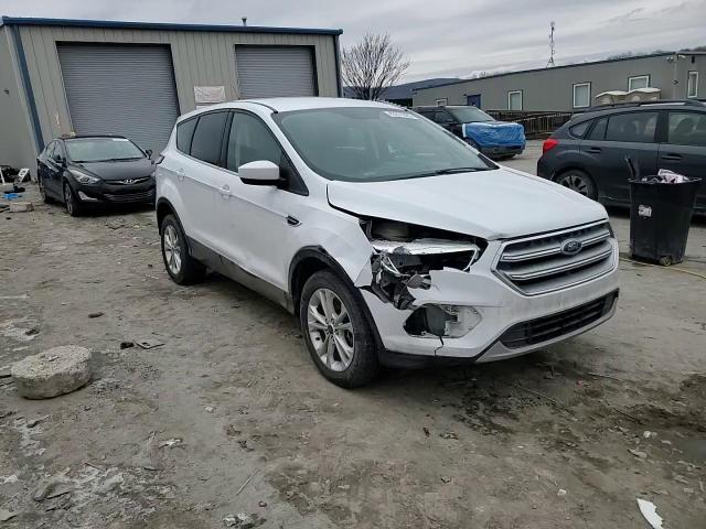 2017 Ford Escape - Image 14