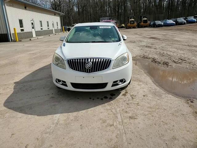 2013 Buick Verano - Image 13