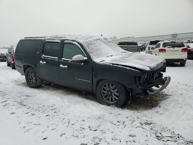 2008 Chevrolet Suburban - Image 12