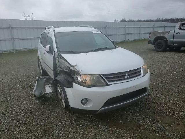 2008 Mitsubishi Outlander - Image 11