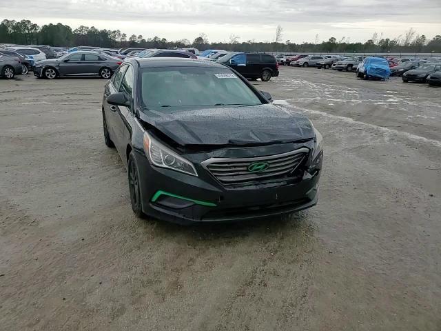 2016 Hyundai Sonata - Image 11