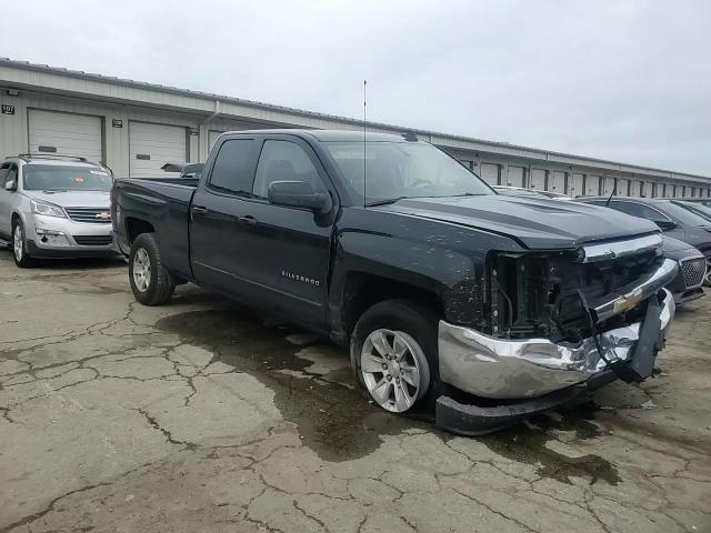 2019 Chevrolet Silverado - Image 11