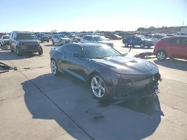 2020 Chevrolet Camaro - Image 14