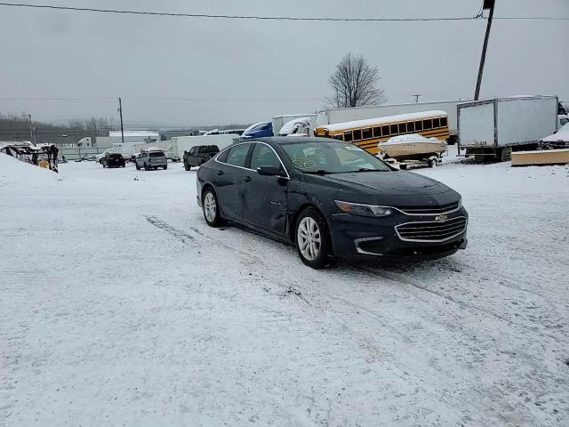 2017 Chevrolet Malibu - Image 13