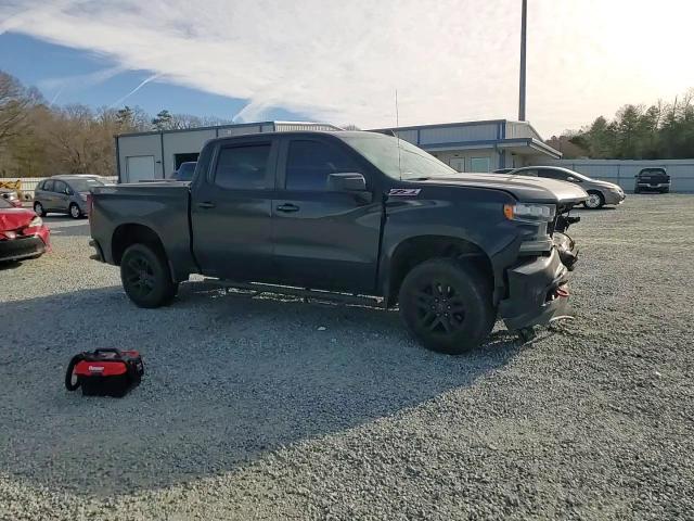2021 Chevrolet Silverado - Image 10