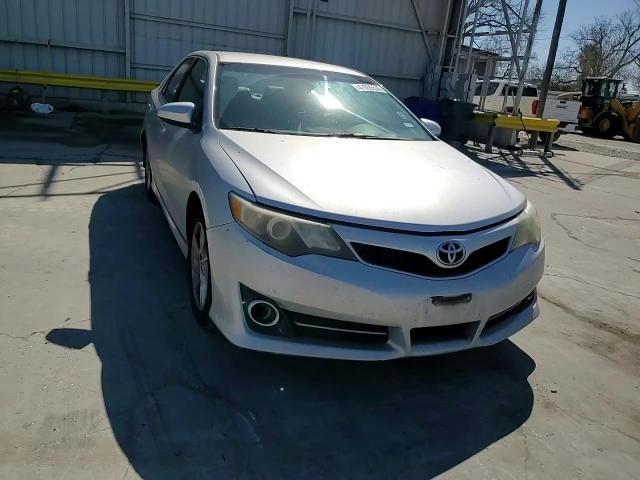 2013 Toyota Camry - Image 11