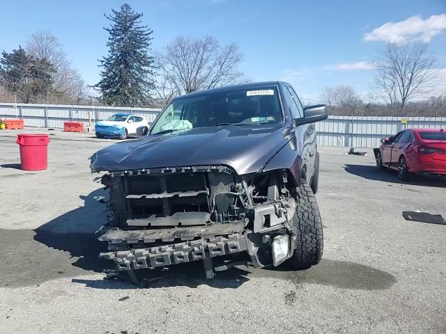 2016 RAM 1500 - Image 10