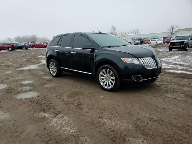 2013 Lincoln MKX - Image 14