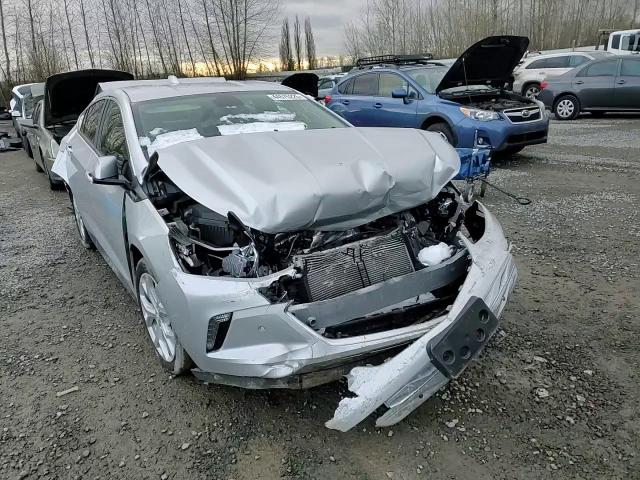 2017 Chevrolet Volt - Image 10