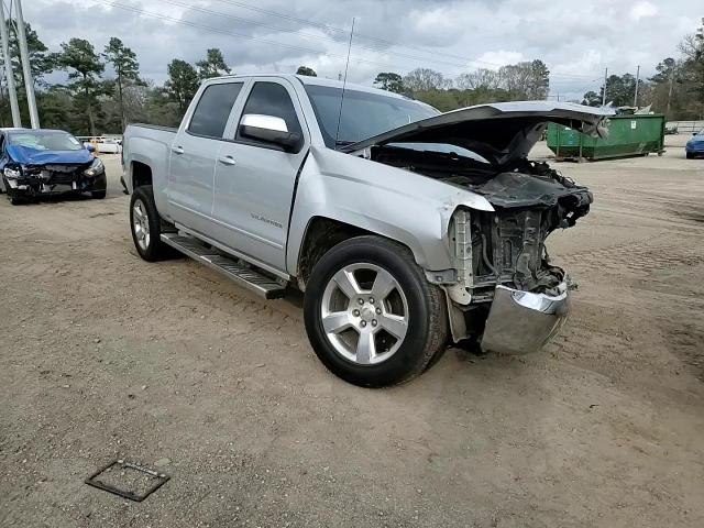 2016 Chevrolet Silverado - Image 10