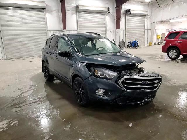 2019 Ford Escape - Image 12
