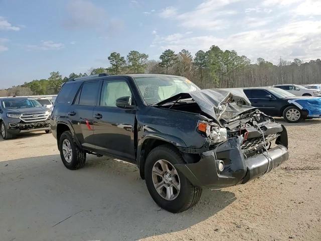 2019 Toyota 4Runner - Image 11