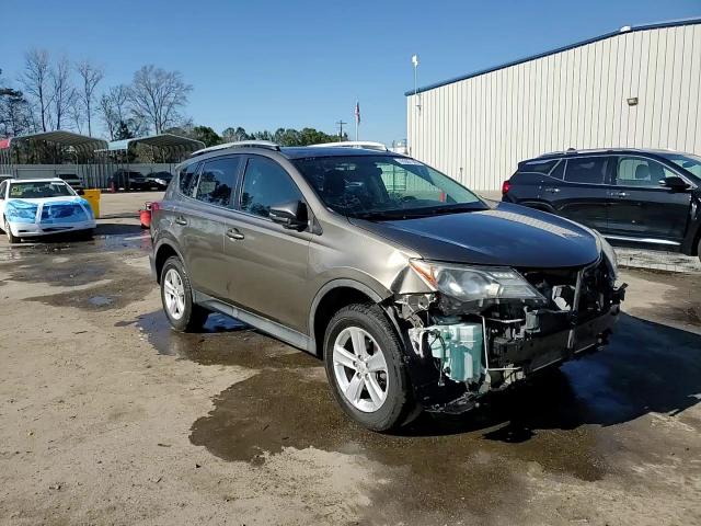 2013 Toyota RAV 4 - Image 15