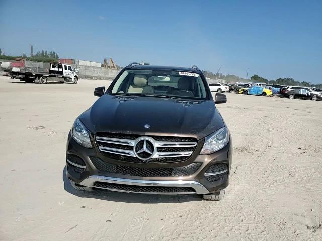 2017 Mercedes-Benz GLE - Image 14