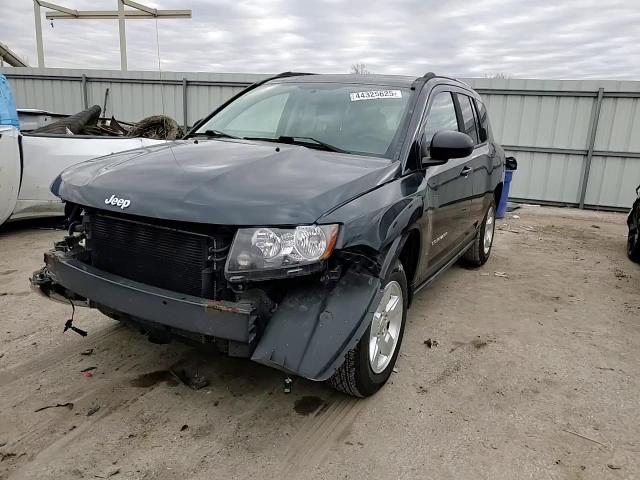 2015 Jeep Compass - Image 12