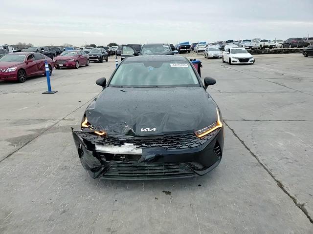 2023 Kia K5 - Image 11