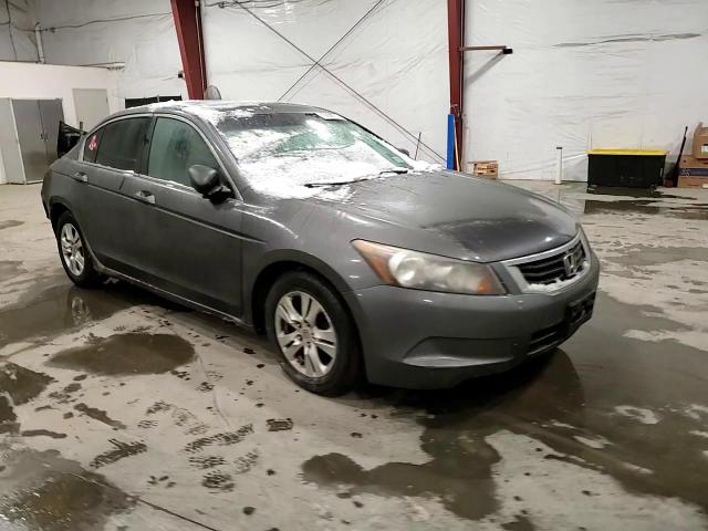 2010 Honda Accord - Image 10