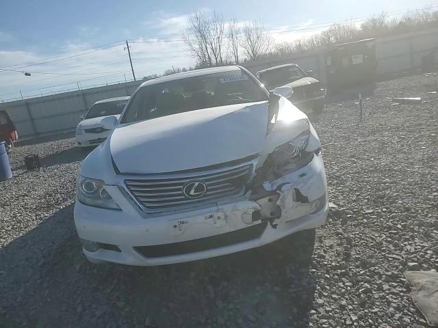 2011 Lexus LS - Image 10