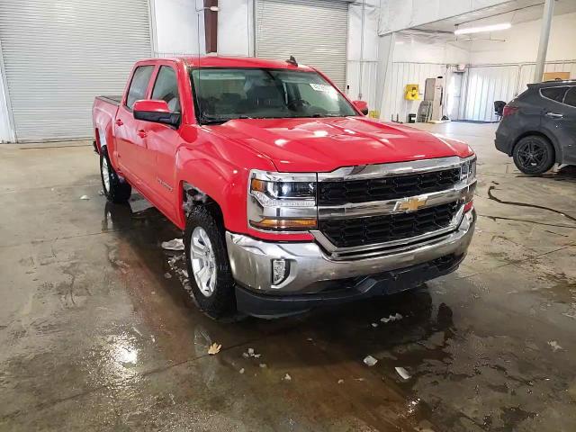 2016 Chevrolet Silverado - Image 10