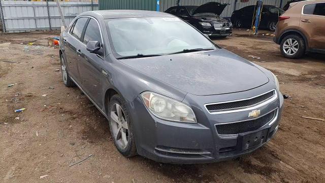 2009 Chevrolet Malibu - Image 11