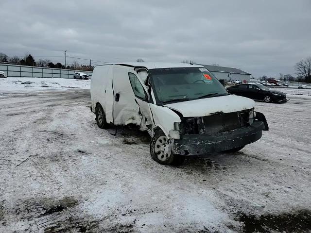 2014 Chevrolet Express - Image 12