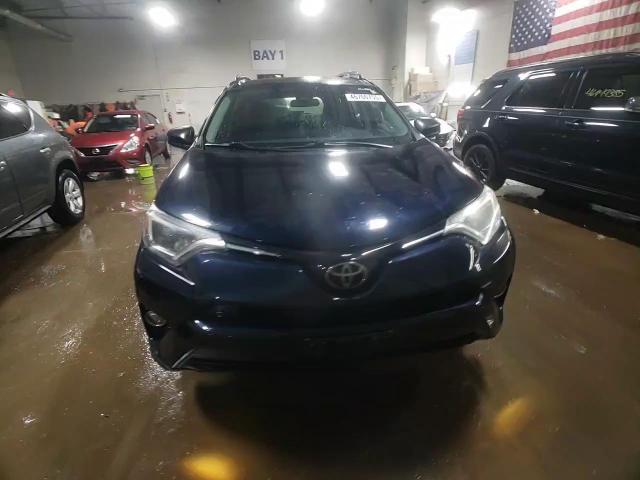 2017 Toyota RAV 4 - Image 14