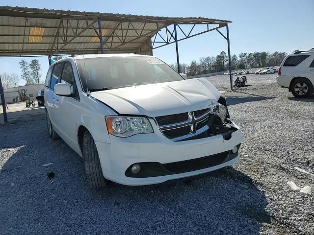 2019 Dodge Caravan - Image 12