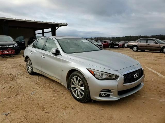 2015 Infiniti Q50 - Image 11