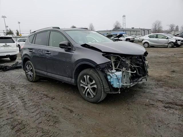 2017 Toyota RAV 4 - Image 12