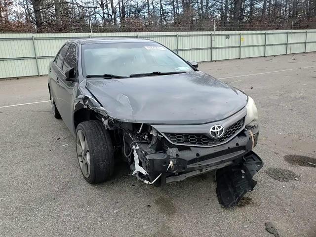 2014 Toyota Camry - Image 11