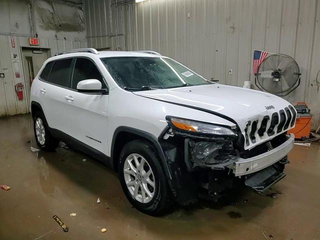 2016 Jeep Grand Cherokee - Image 13