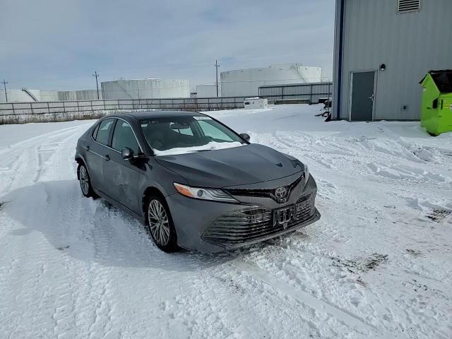 2018 Toyota Camry - Image 11