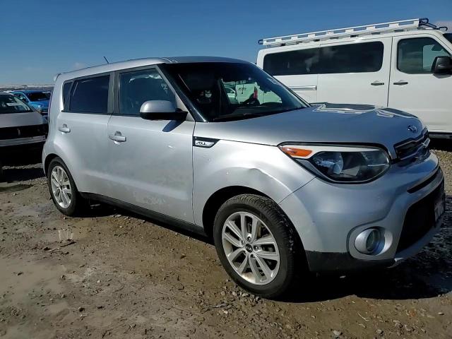 2019 Kia Soul - Image 12