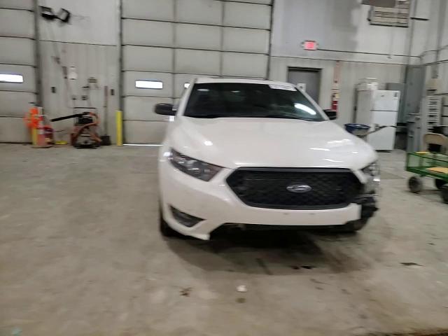 2015 Ford Taurus - Image 10