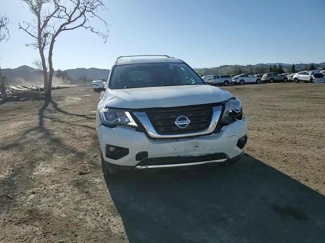 2020 Nissan Pathfinder - Image 11