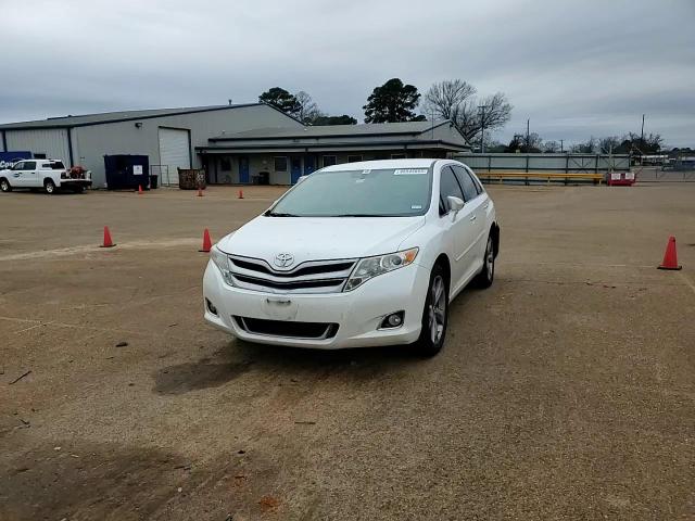 2014 Toyota Venza - Image 12