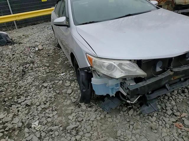 2012 Toyota Camry - Image 10