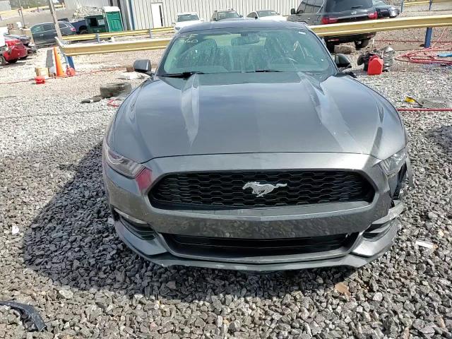 2017 Ford Mustang - Image 13